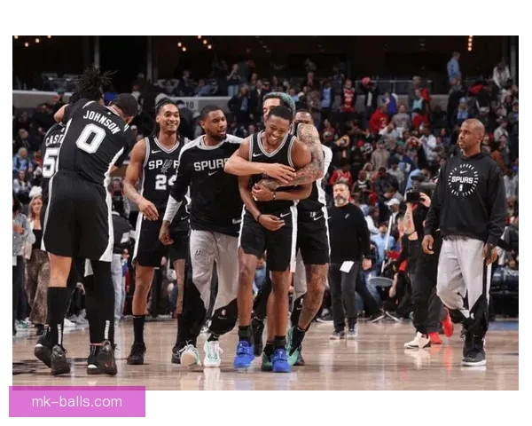 马刺崛起成争冠强队文班亚马威慑全联盟